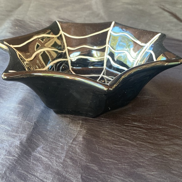 Spiderweb Halloween Bowl - Picture 2 of 4